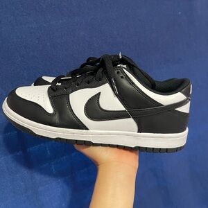 Nike Panda Dunks